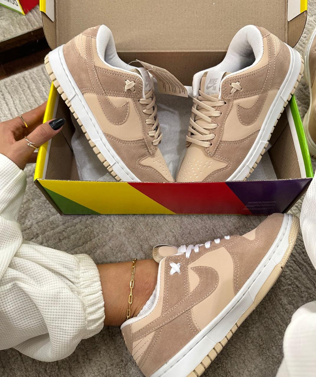 Tênis Nike DUNK Low Beige