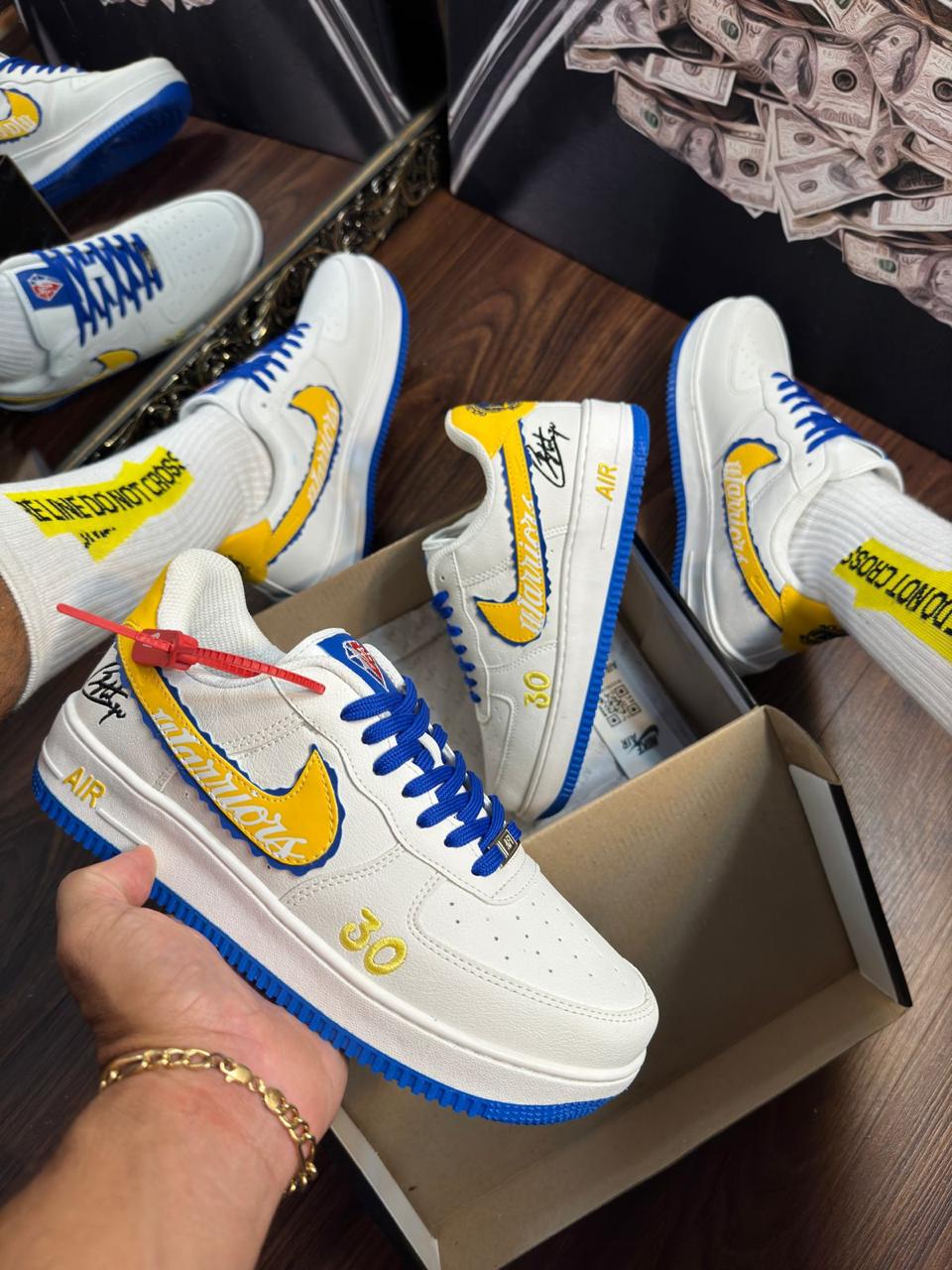 Tênis AIR Force 1 - Golden State Warriors