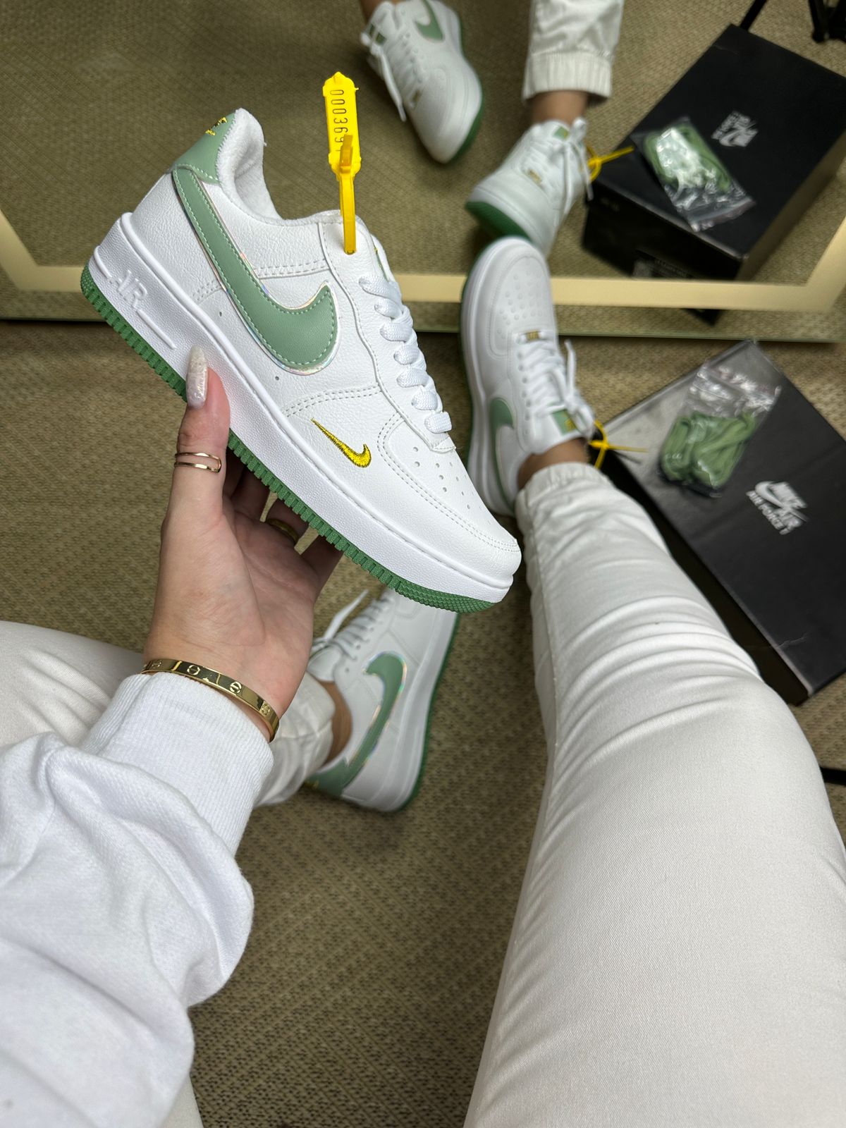 Tênis AIR force 1 - Grama